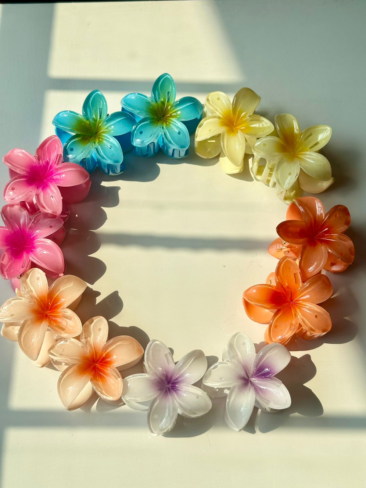 Medium Flower HairClaw