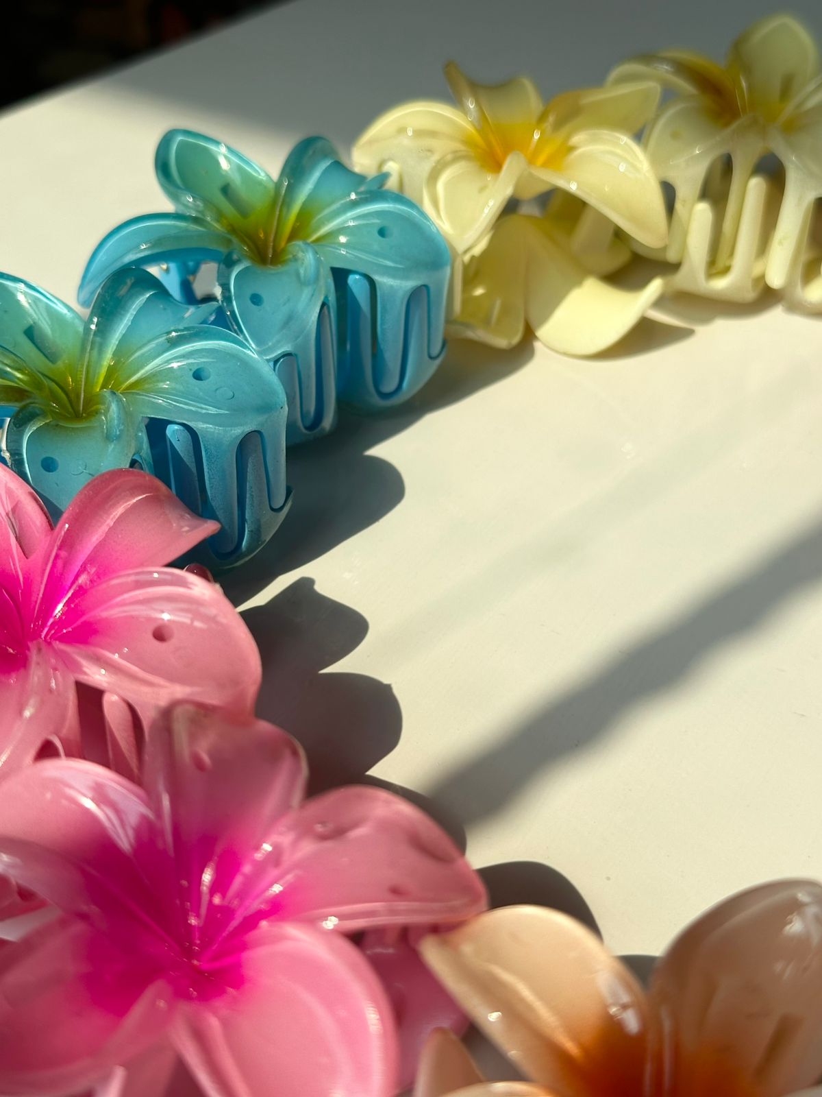 Medium Flower HairClaw