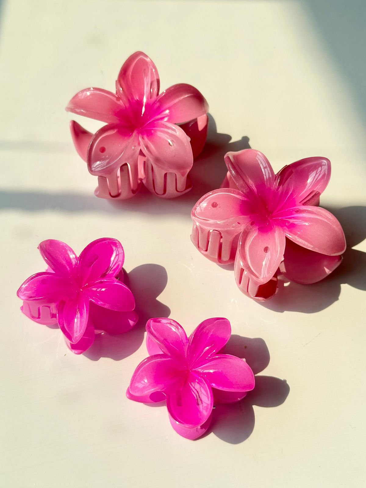Medium Flower HairClaw