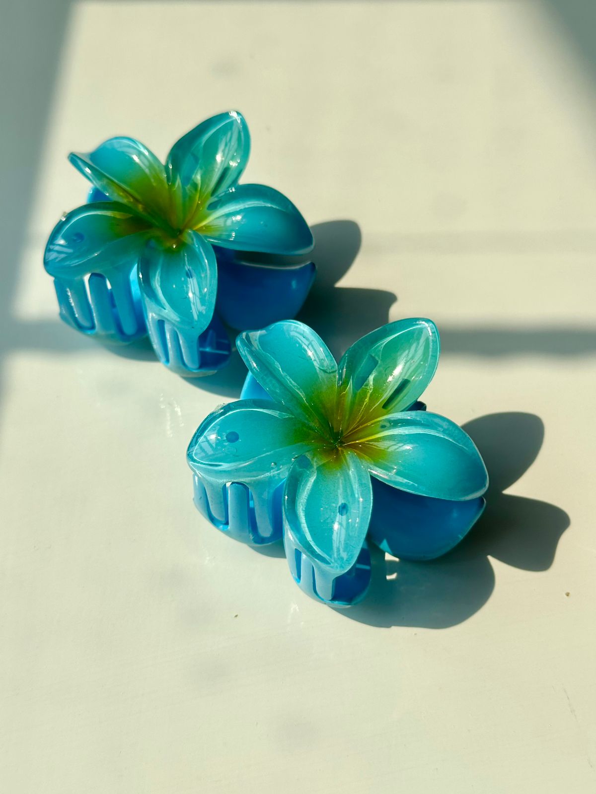 Medium Flower HairClaw