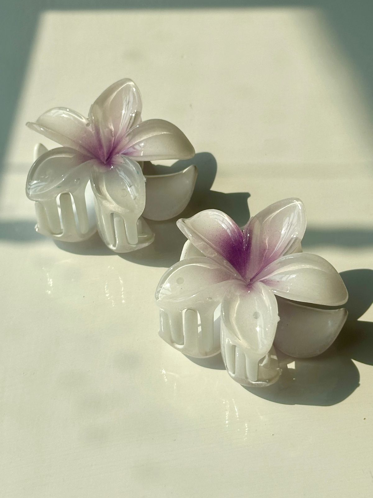 Medium Flower HairClaw