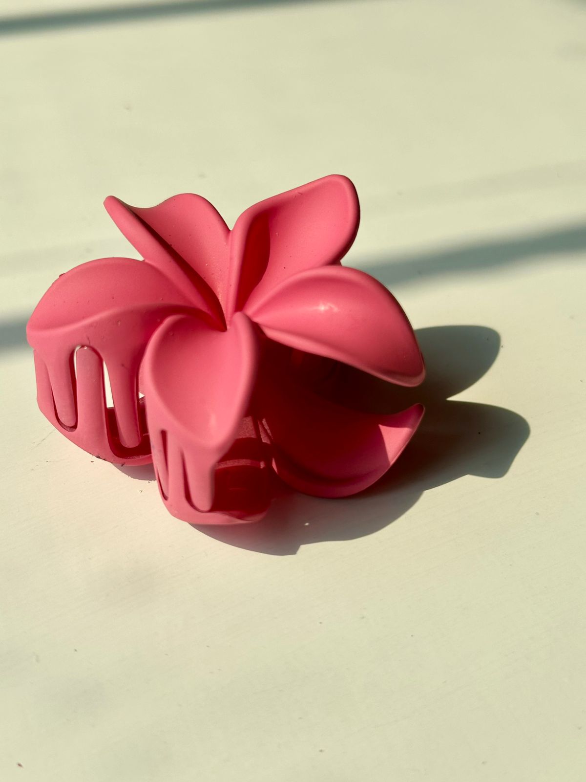 Medium Flower HairClaw