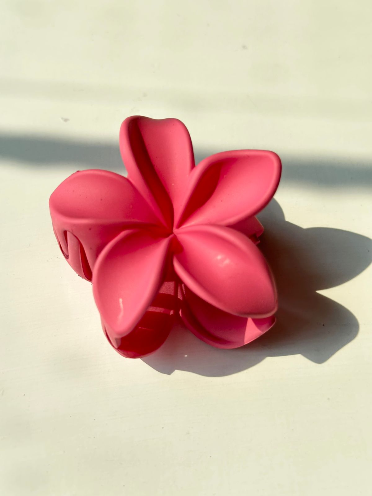Medium Flower HairClaw